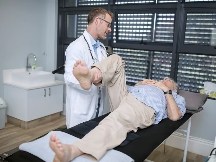 Professional Chiropractor services by Arrowhead Clinic in Kennesaw, GA — serving local businesses and residents