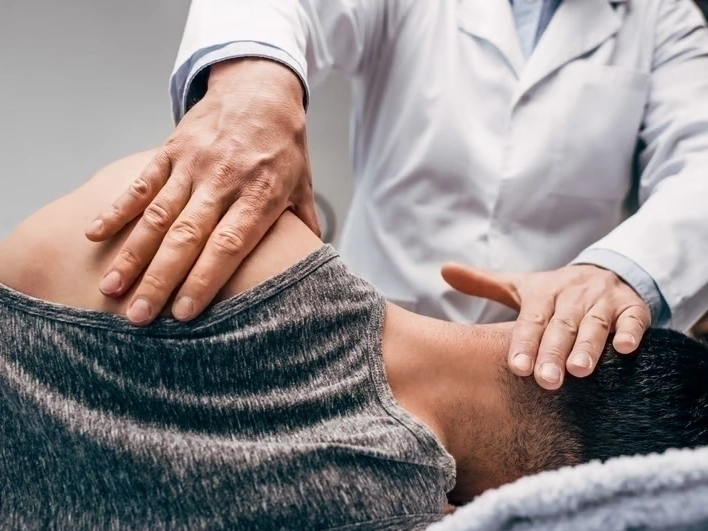 Professional Chiropractor services by Arrowhead Clinic in Roswell, GA — serving local businesses and residents