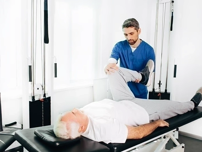 Knee Pain Treatment in Marietta, GA