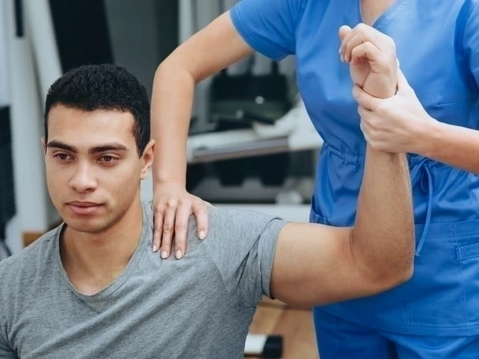 Professional Shoulder Pain Treatment services by Arrowhead Clinic in Marietta, GA — licensed Chiropractor provider